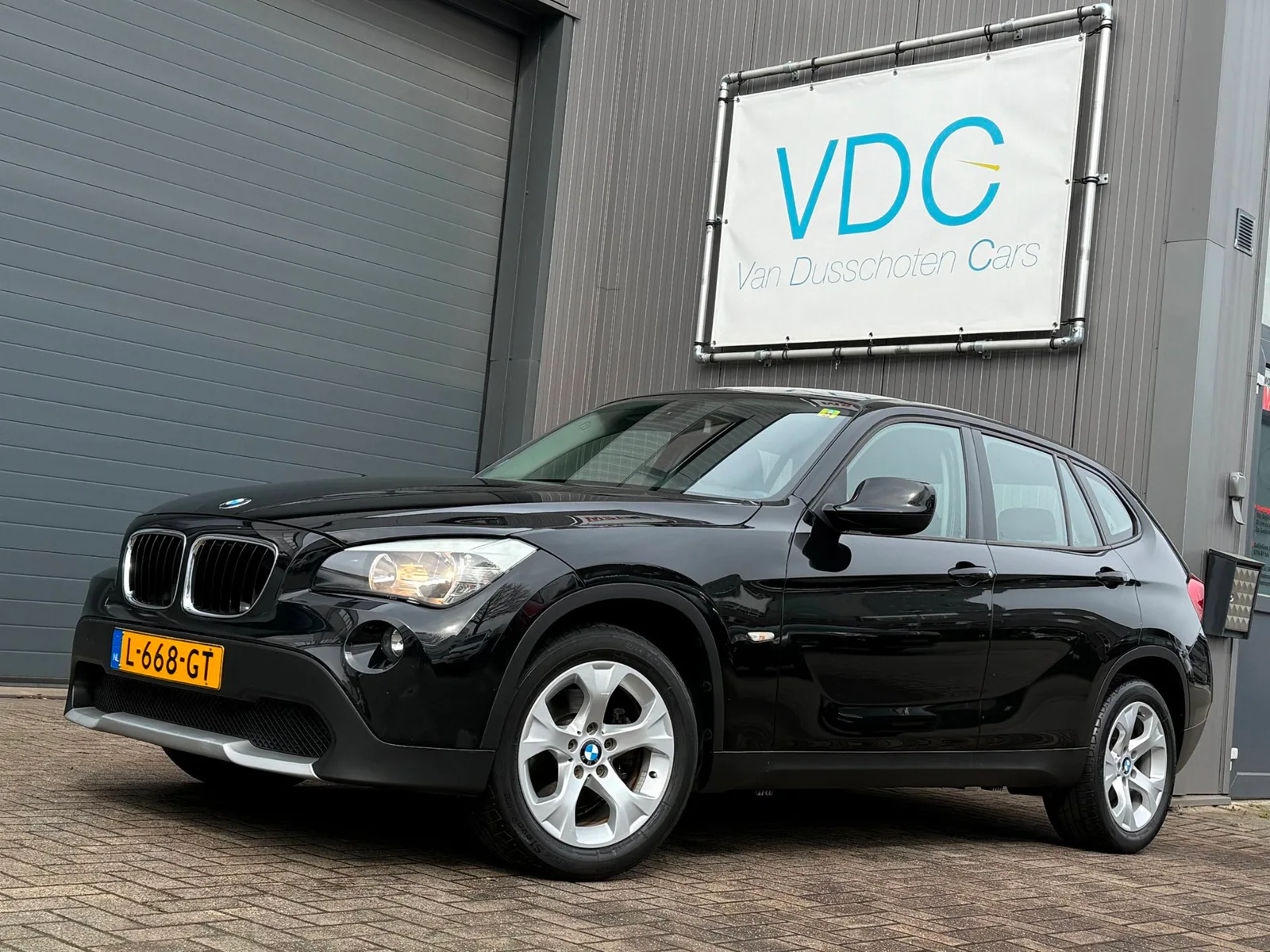 BMW X1 (2011) — foto 1