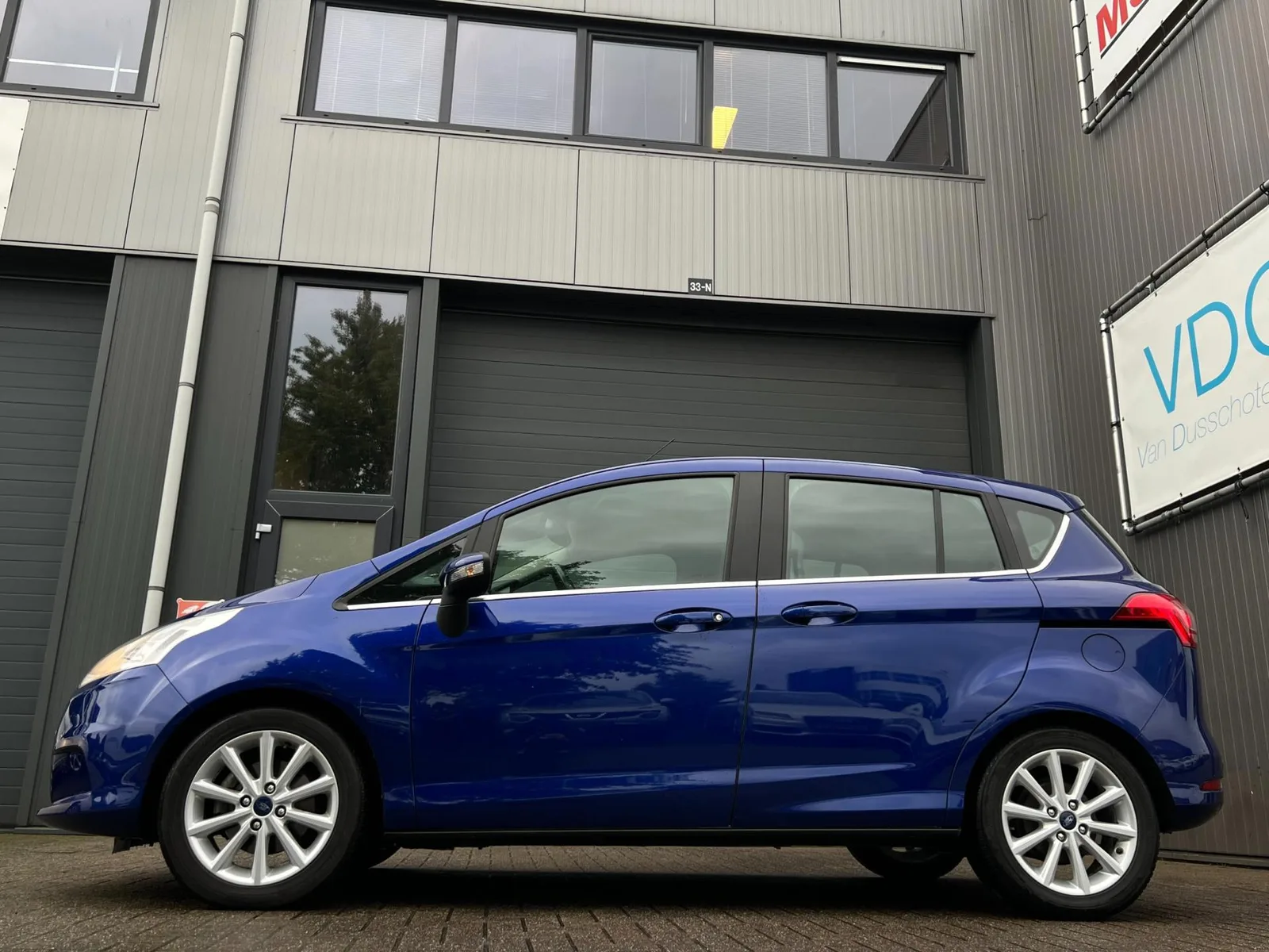 Ford B-Max (2015) — foto 1