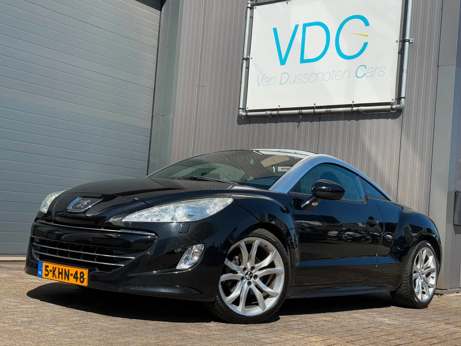 Peugeot RCZ (2013) — foto 1