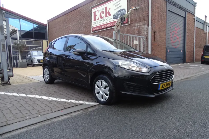 Ford Fiesta (2015)