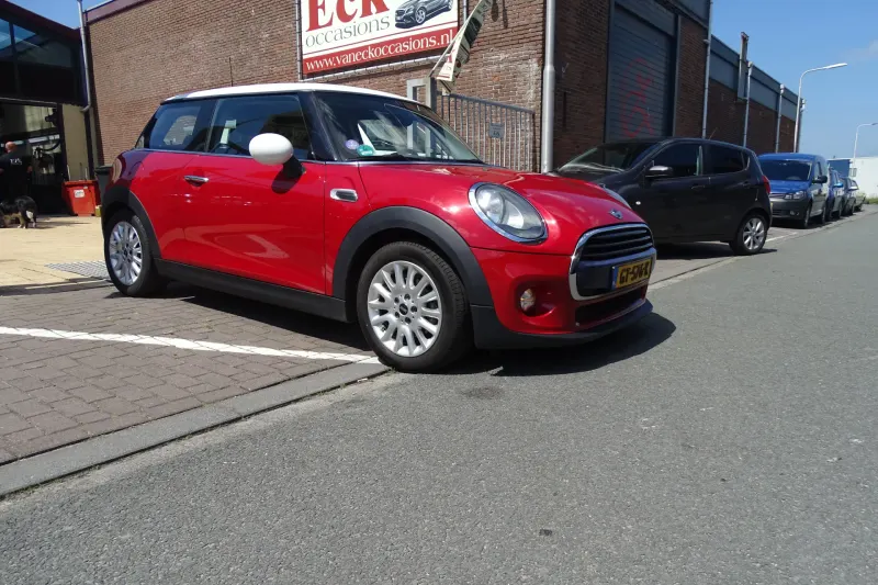 MINI Cooper (2015)