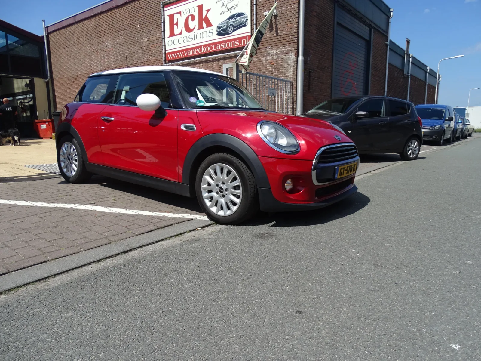 MINI Cooper (2015) — foto 1
