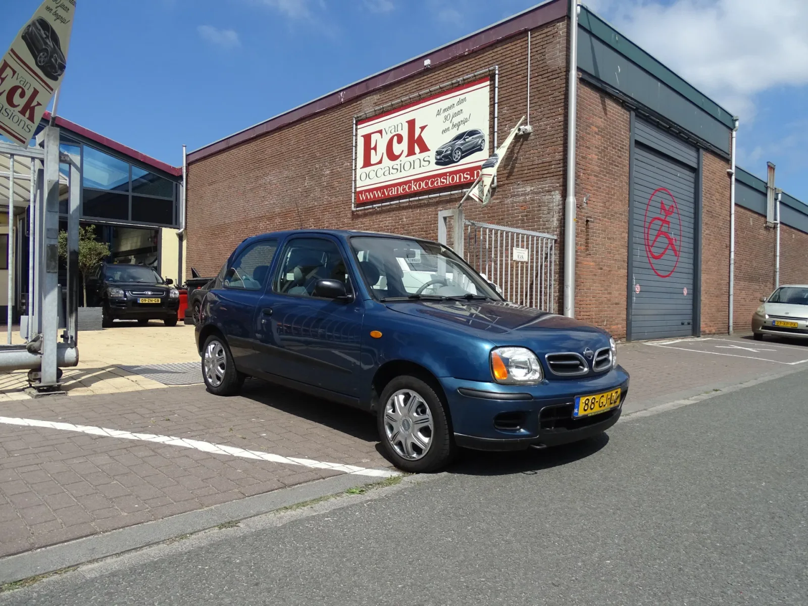 Nissan Micra (2001) — foto 1