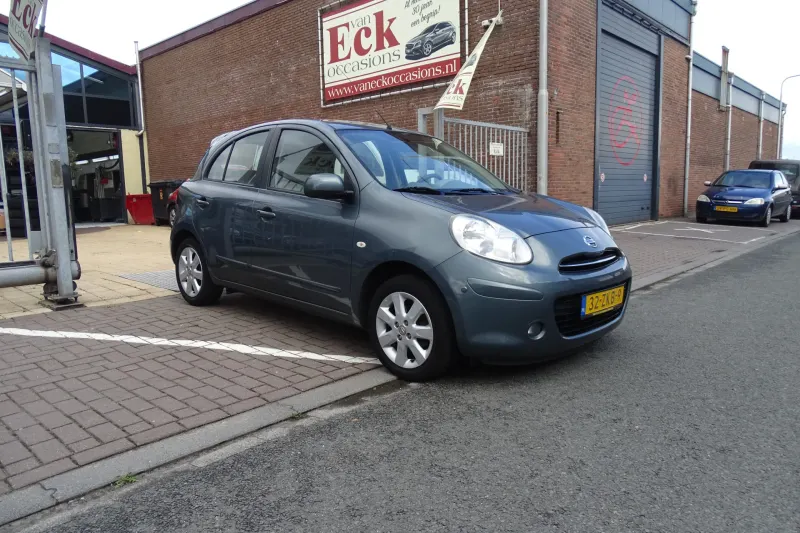 Nissan Micra (2012)
