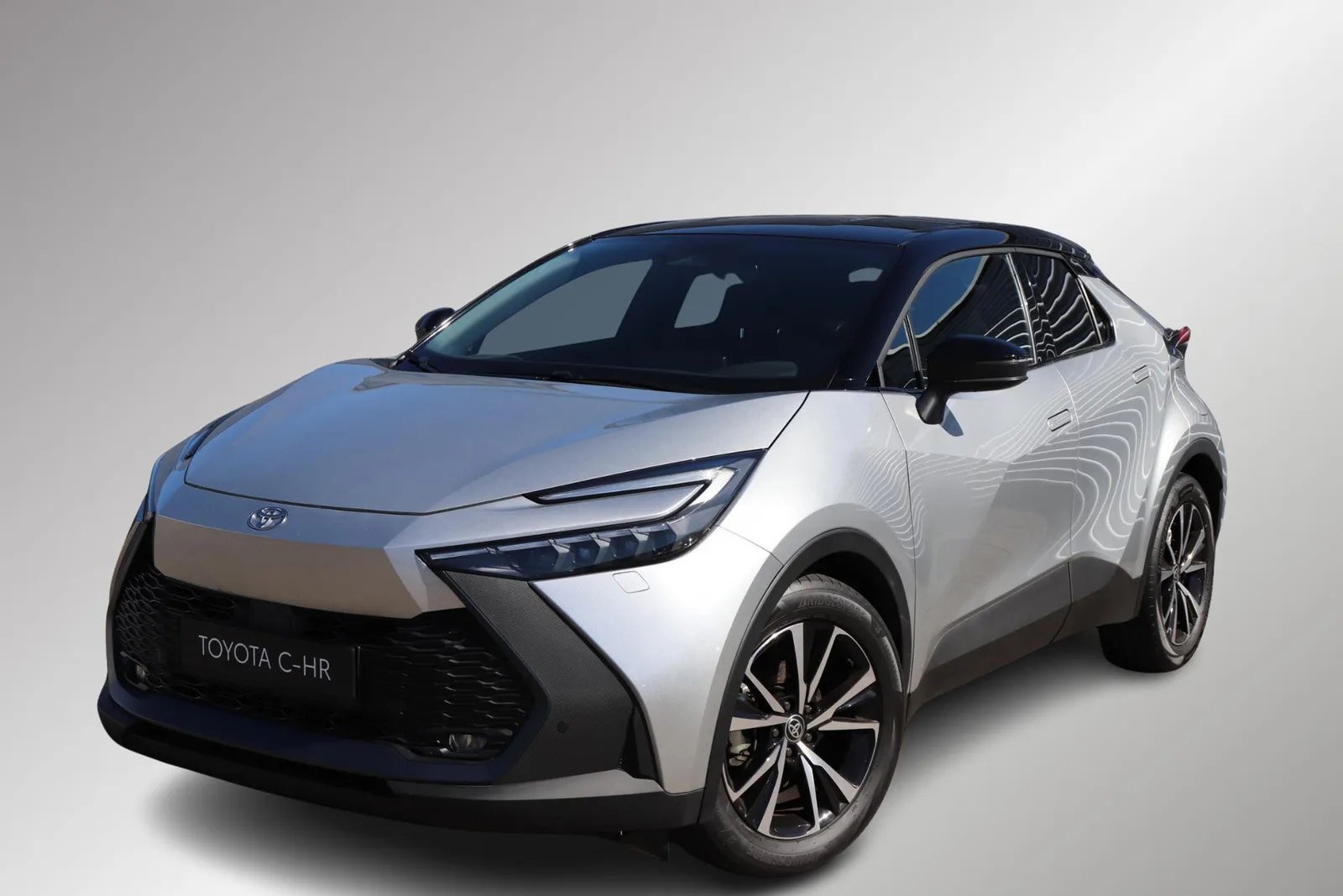 Toyota C-HR (2025) — foto 1