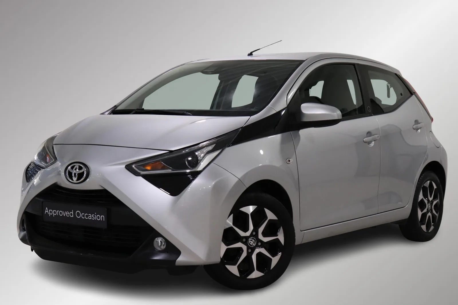 Toyota Aygo (2021) — foto 1
