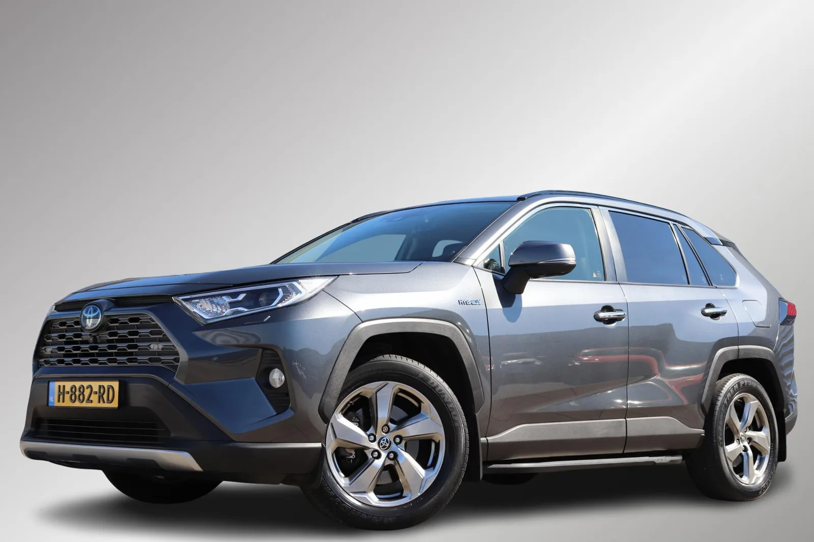 Toyota RAV4 (2020) — foto 1