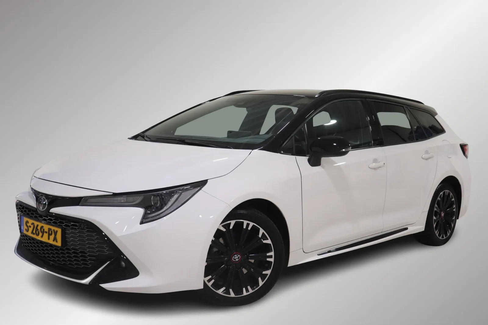 Toyota Corolla (2023) — foto 1