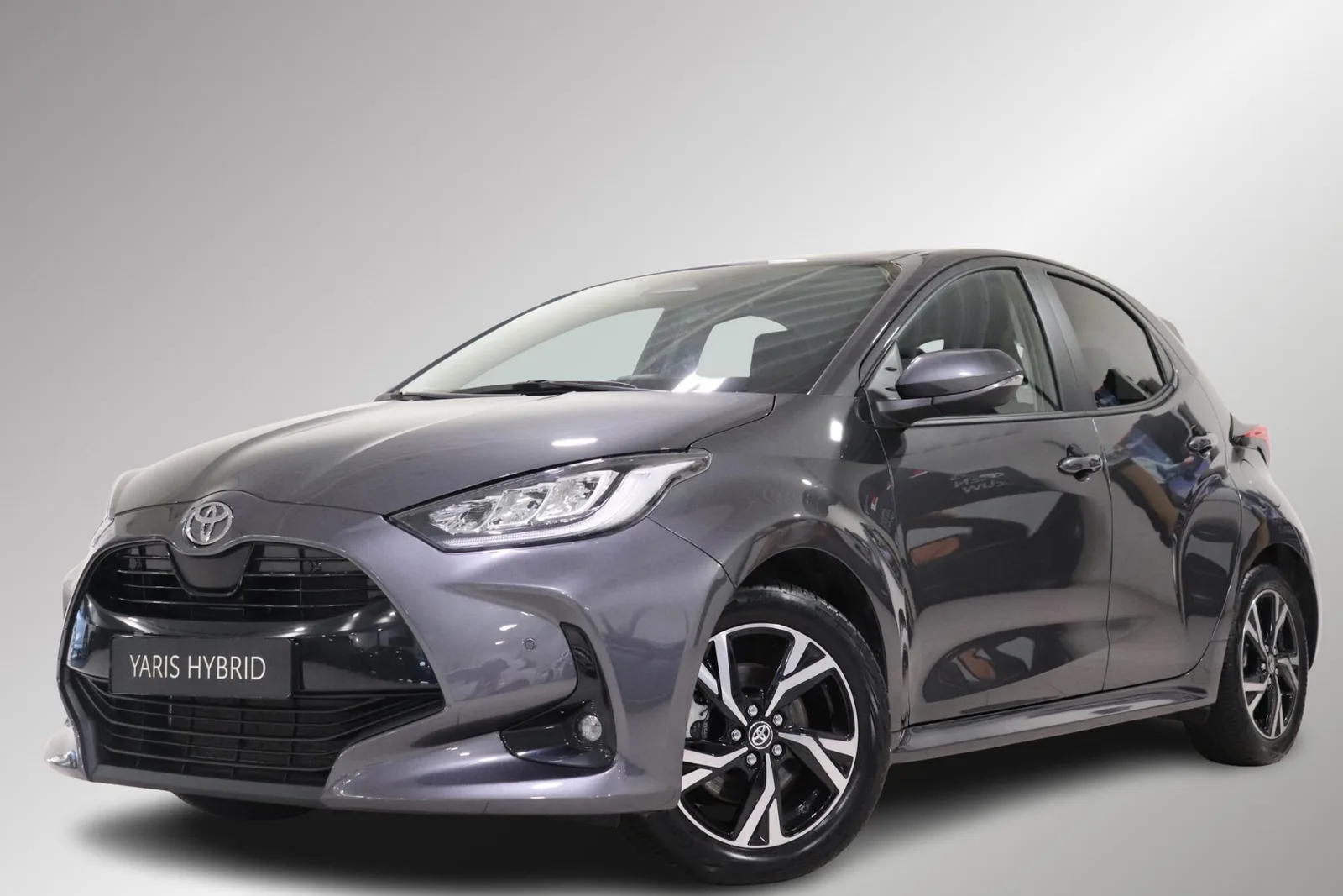 Toyota Yaris (2025) — foto 1