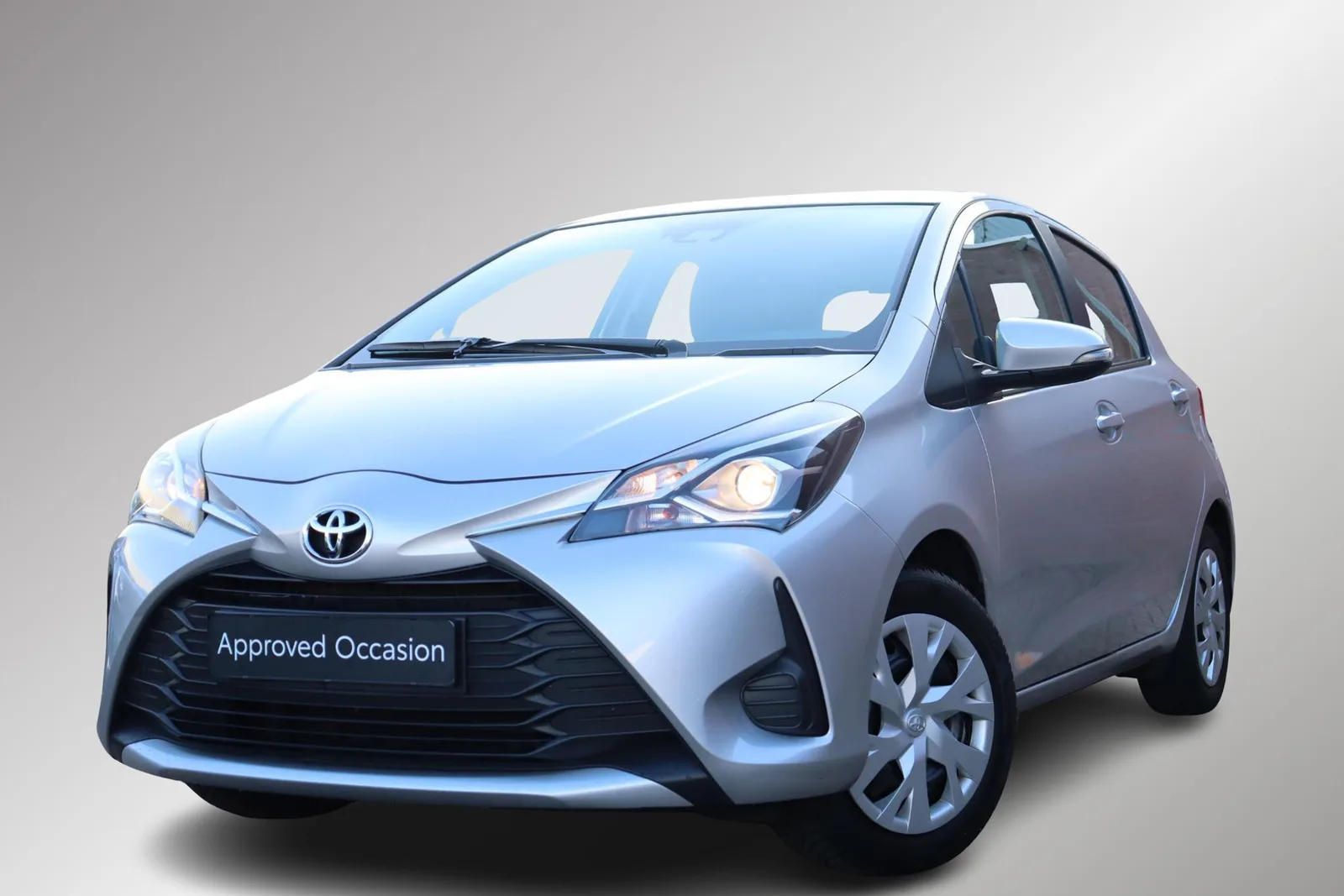 Toyota Yaris (2019) — foto 1