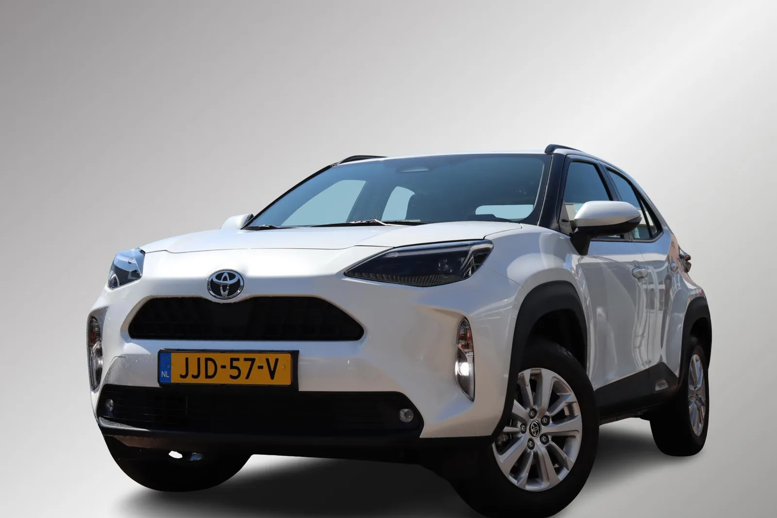 Toyota Yaris Cross (2025) — foto 1