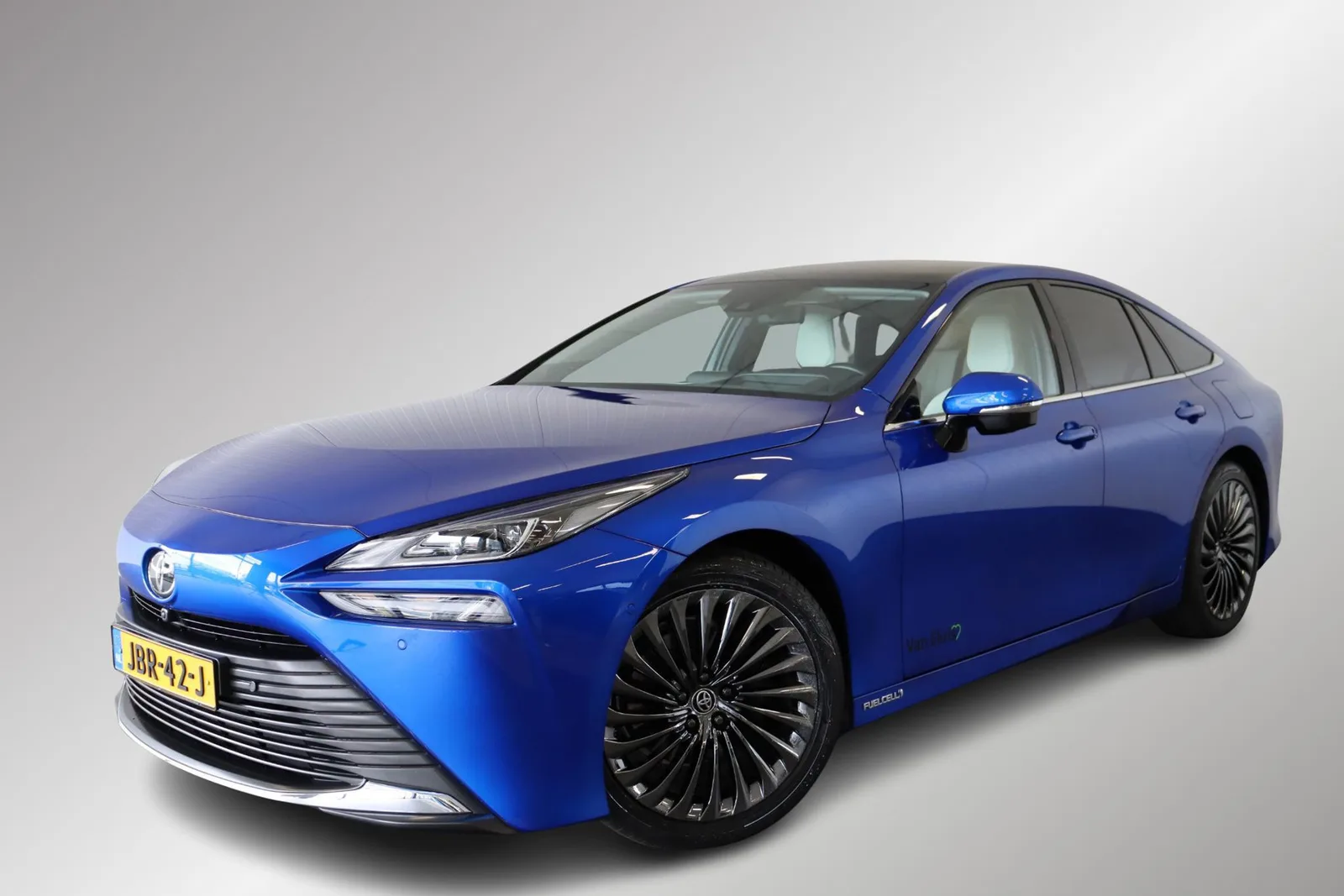 Toyota Mirai (2025) — foto 1