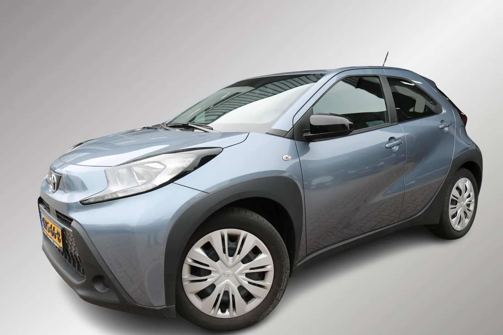 Toyota Aygo X (2024) — foto 1