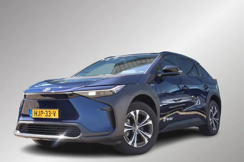 Toyota bZ4X (2025)
