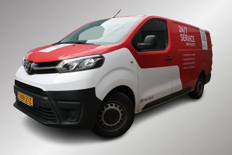 Toyota ProAce Worker (2022)