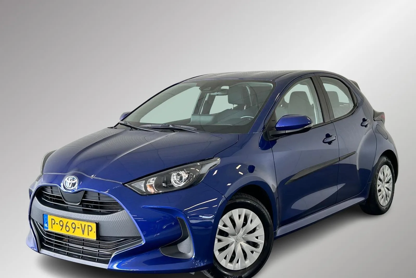 Toyota Yaris (2022) — foto 1