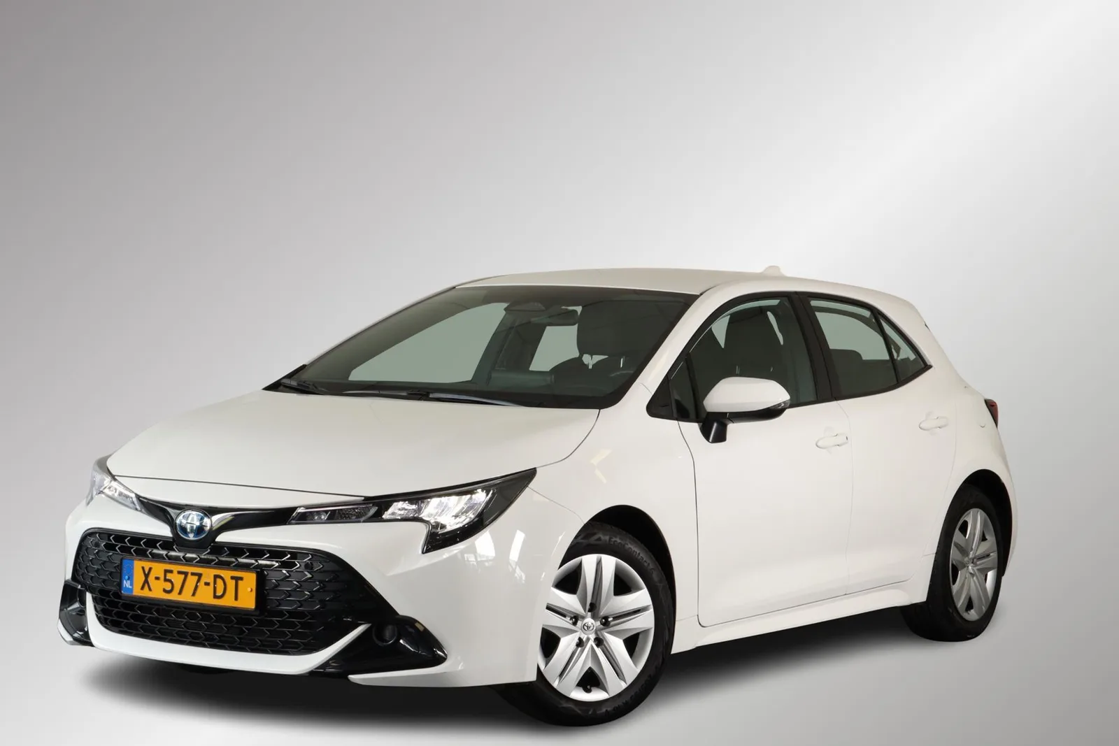 Toyota Corolla (2023) — foto 1