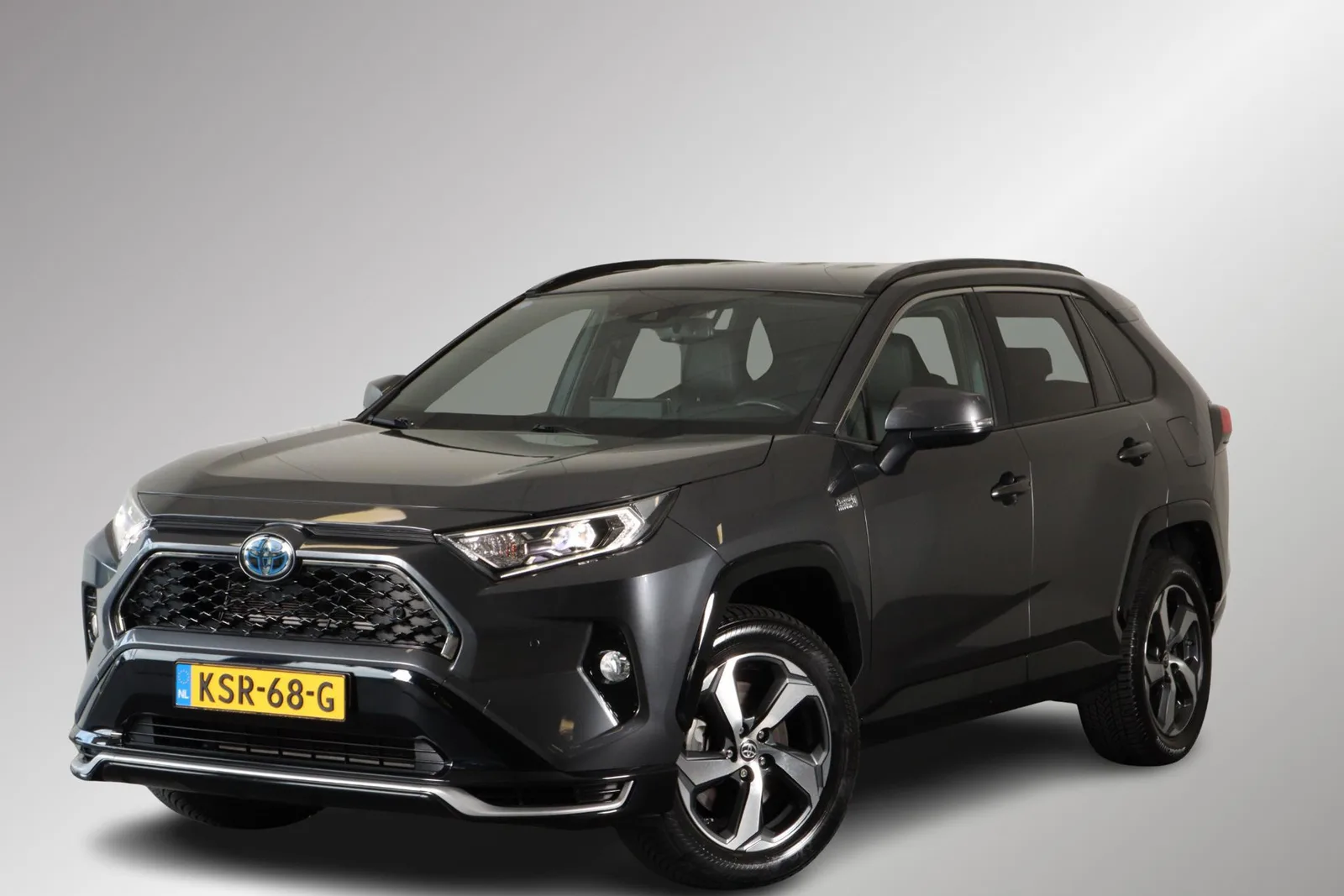 Toyota RAV4 (2021) — foto 1