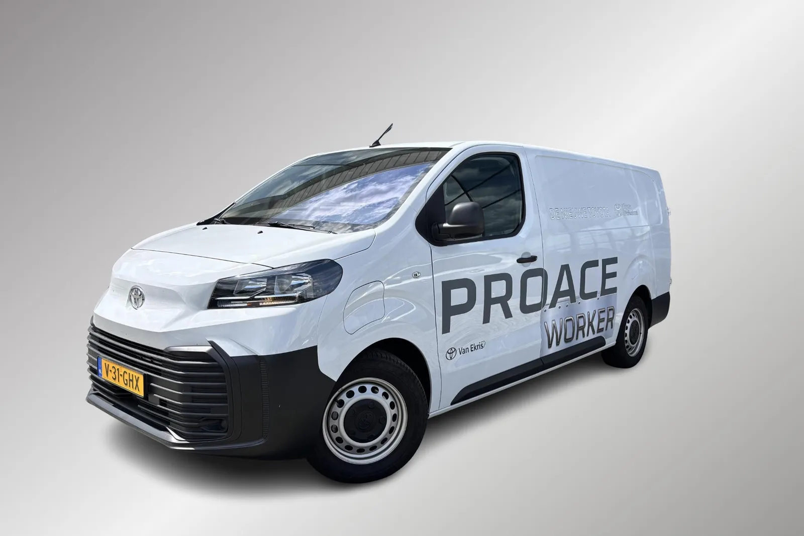 Toyota Proace (2024) — foto 1