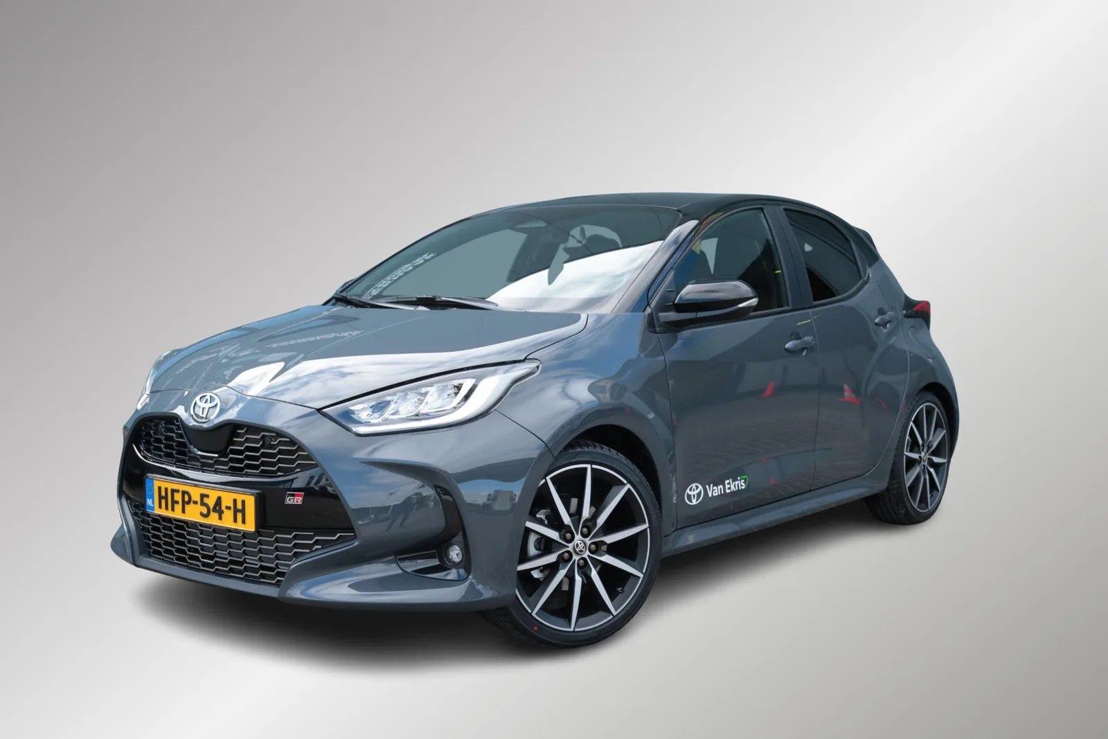 Toyota Yaris (2025) — foto 1