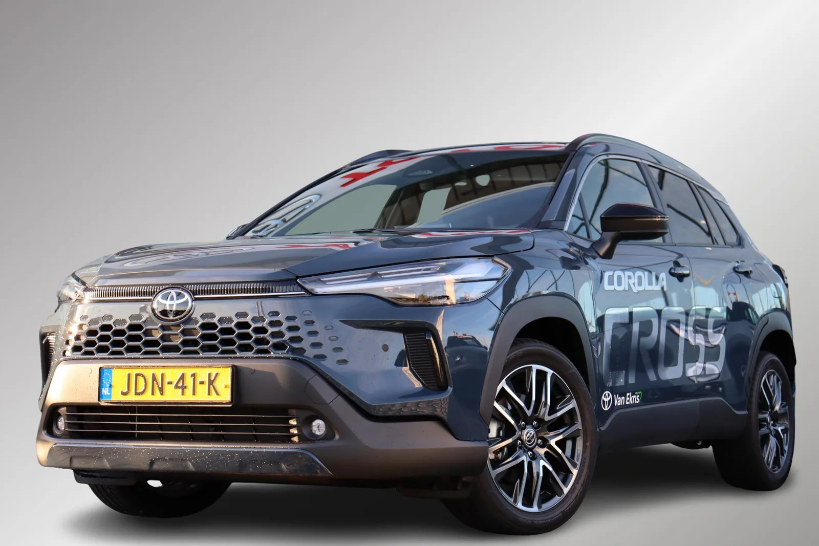 Toyota Corolla (2025) — foto 1