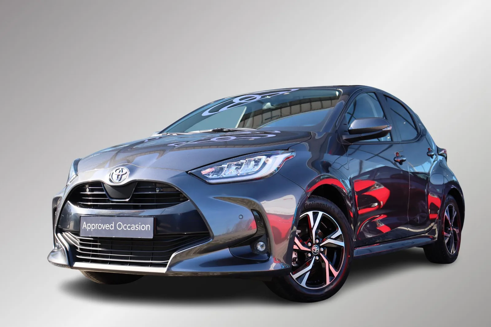 Toyota Yaris (2025) — foto 1