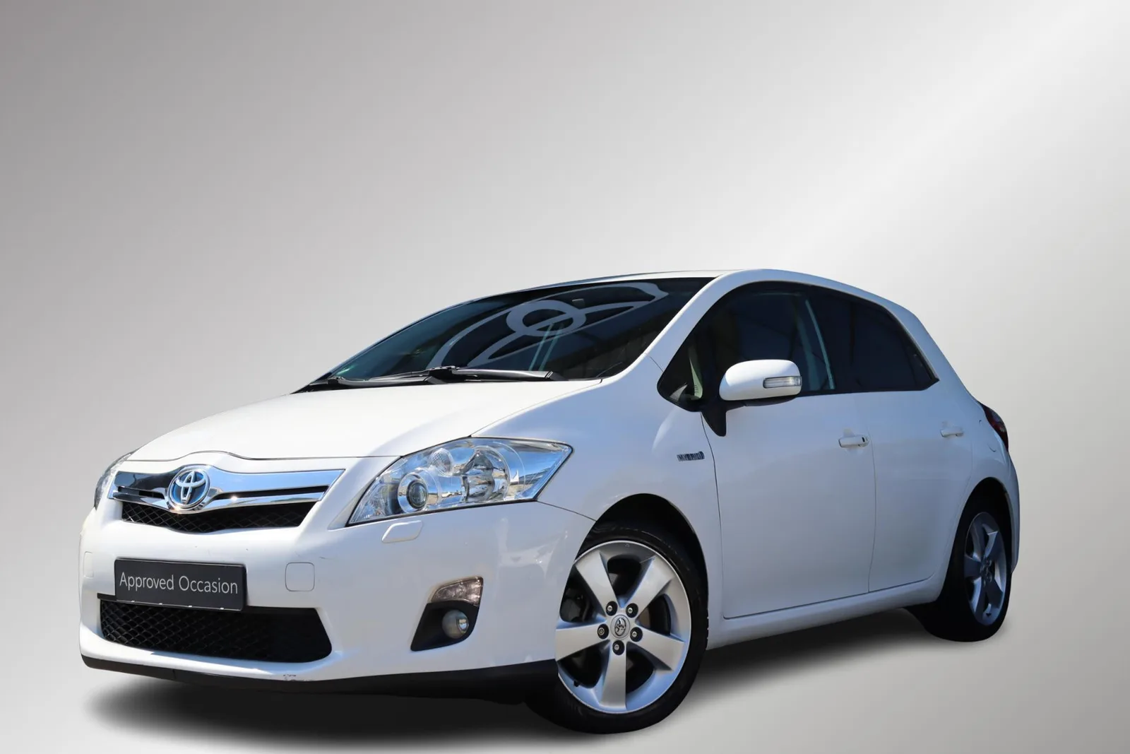 Toyota Auris (2011) — foto 1
