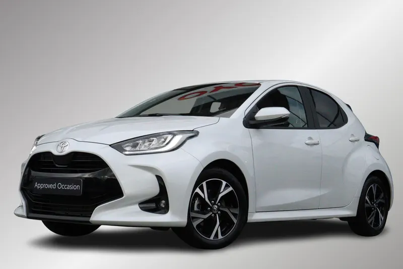 Toyota Yaris (2024)