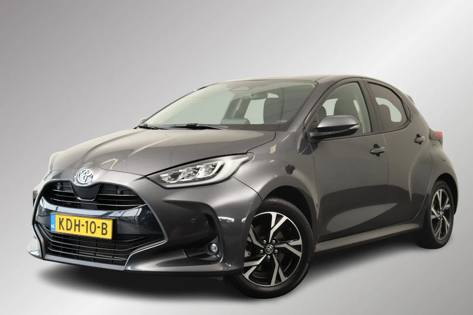 Toyota Yaris (2025) — foto 1