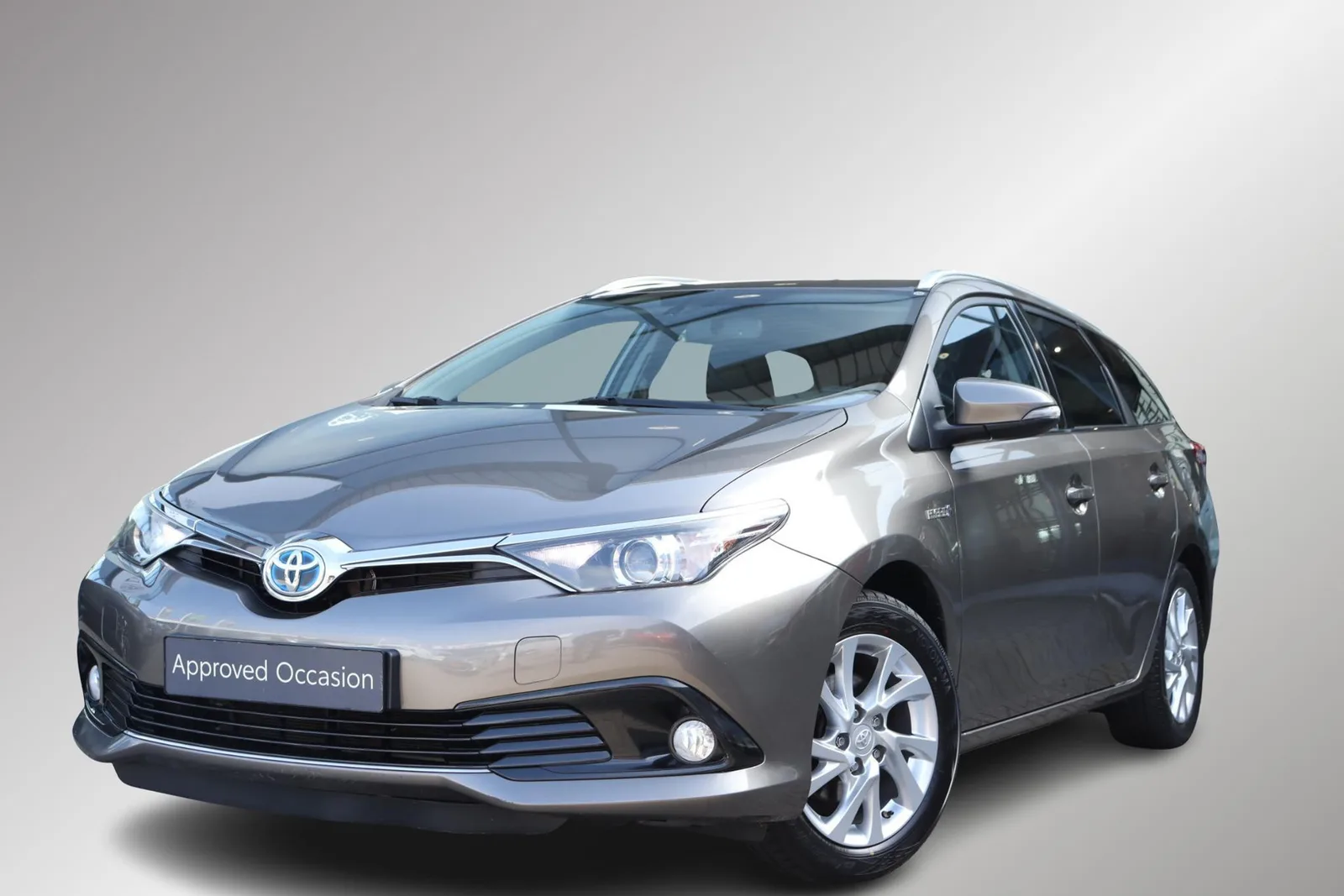 Toyota Auris (2016) — foto 1