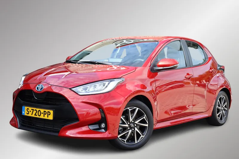 Toyota Yaris (2023)