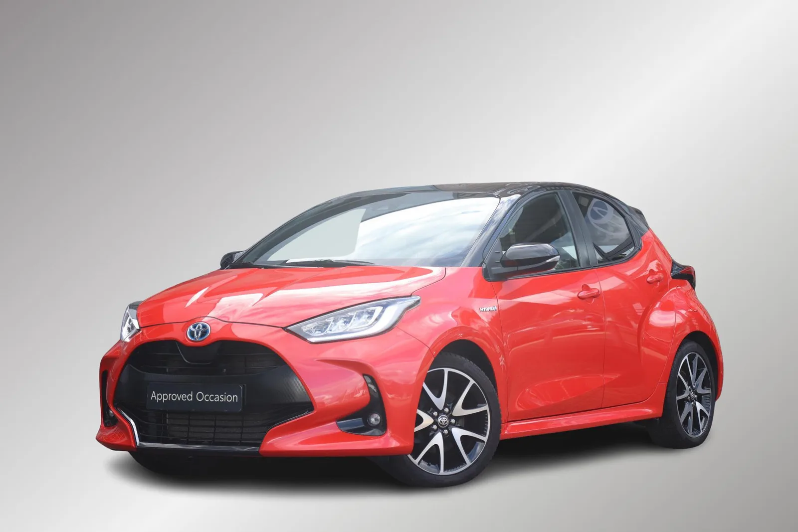 Toyota Yaris (2021) — foto 1