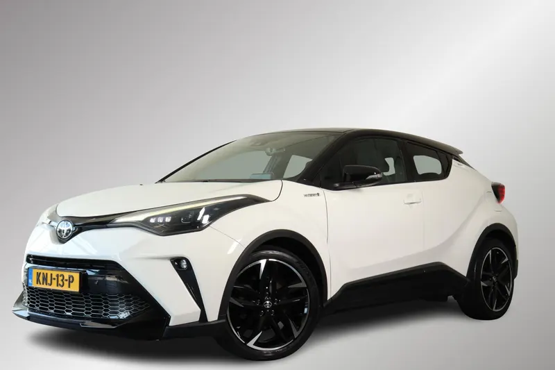 Toyota C-HR (2021)