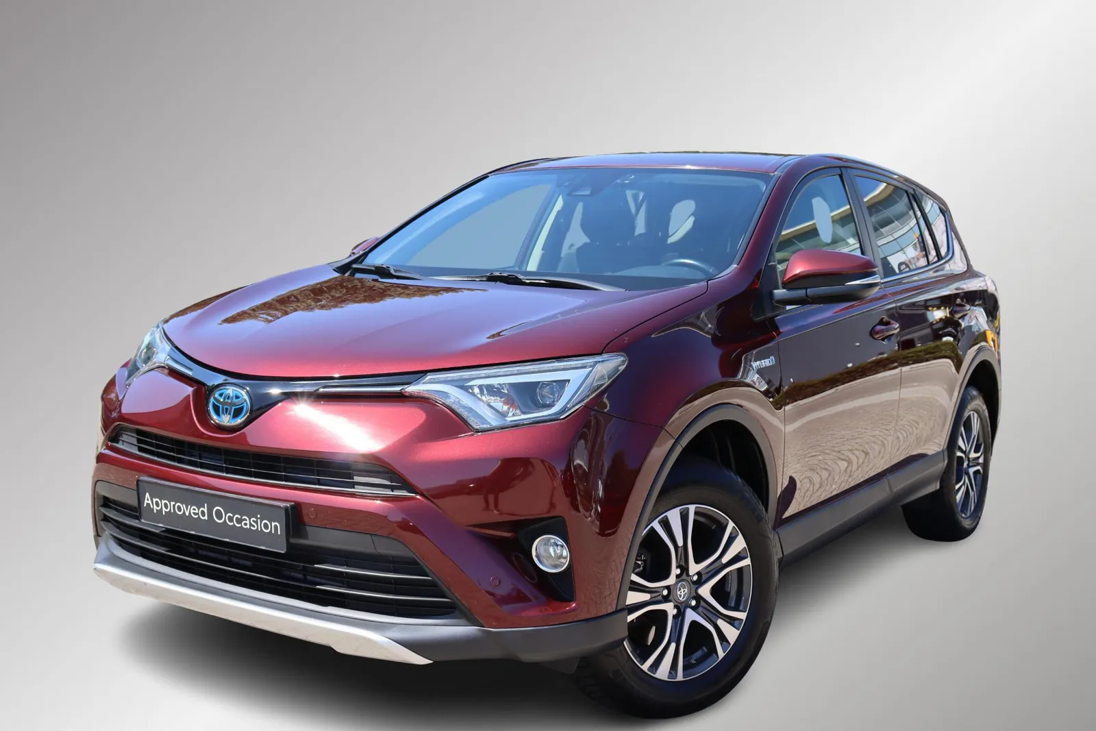 Toyota RAV4 (2016) — foto 1