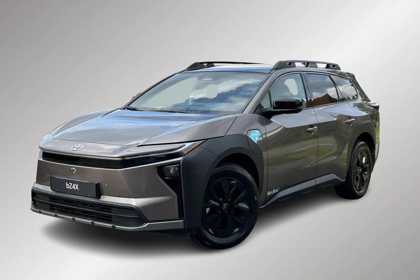 Toyota bZ4X (2026) — foto 1