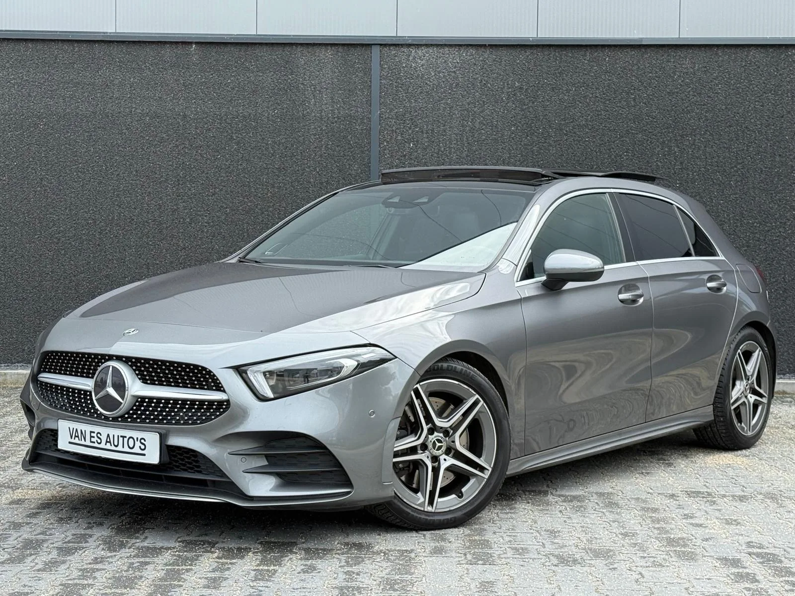Mercedes-Benz A-Klasse (2018) — foto 1
