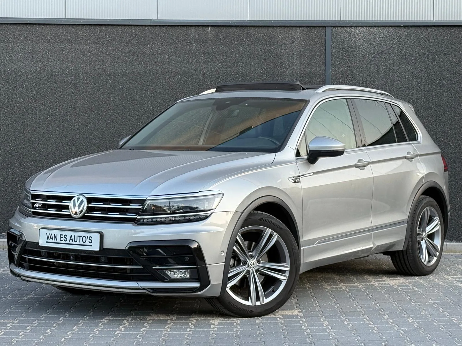 Volkswagen Tiguan (2019) — foto 1