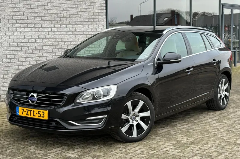 Volvo V60 (2015)