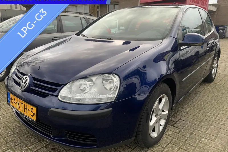 Volkswagen Golf (2005)