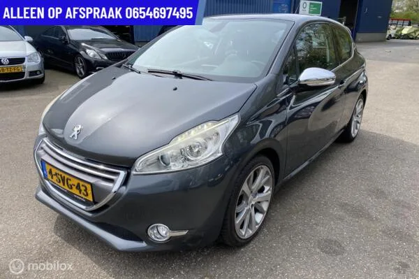 Peugeot 208 (2013) — foto 1