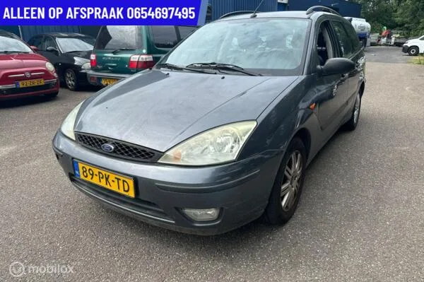 Ford Focus (2004) — foto 1