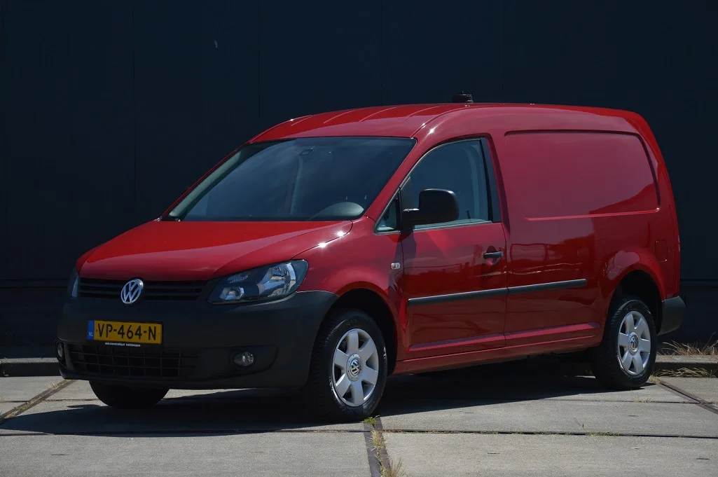 Volkswagen Caddy (2015) — foto 1