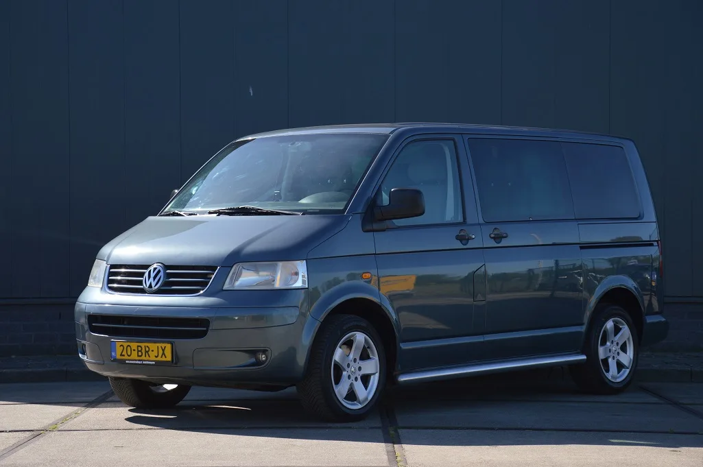 Volkswagen Transporter (2004) — foto 1