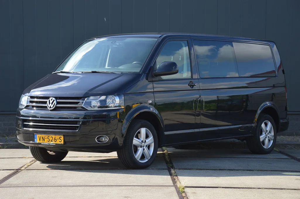 Volkswagen Transporter (2015) — foto 1