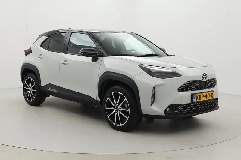 Toyota Yaris Cross (2023)