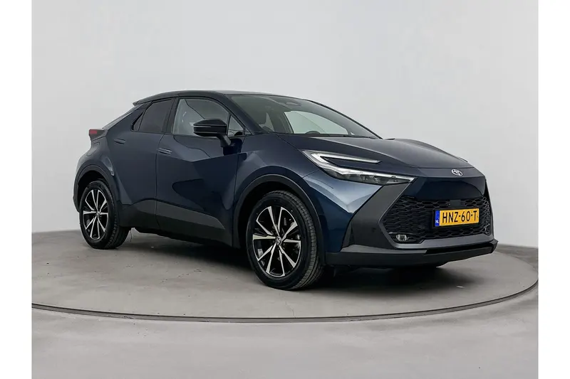Toyota C-HR (2025)