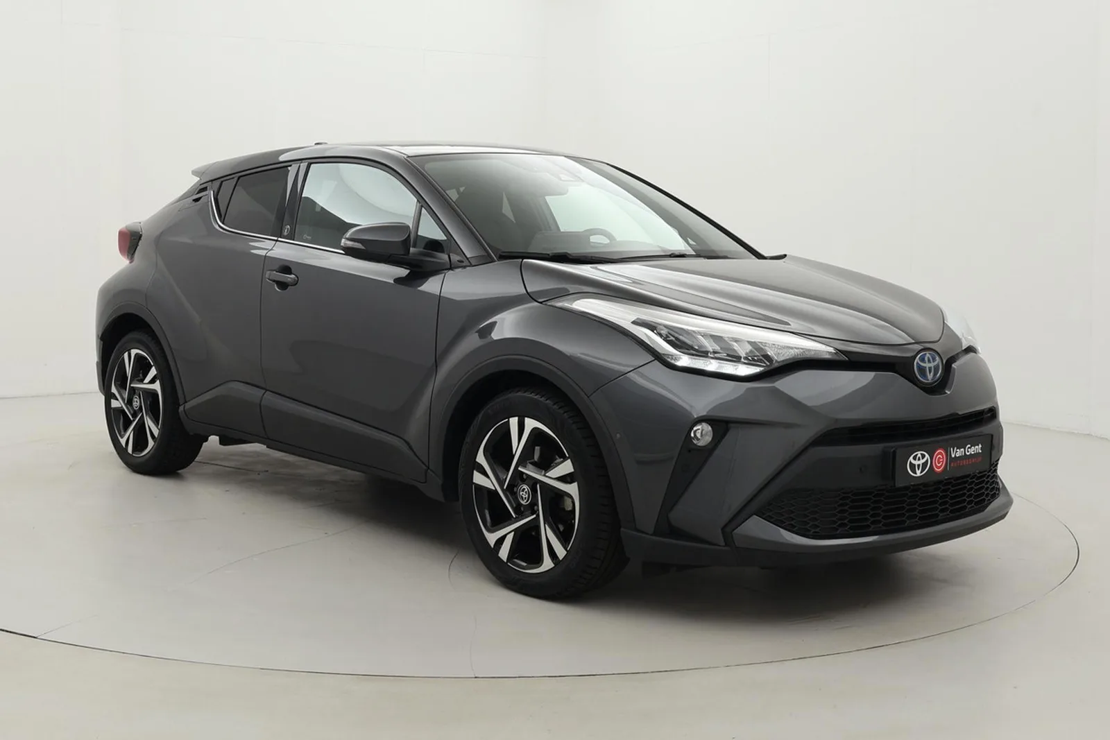 Toyota C-HR (2022) — foto 1