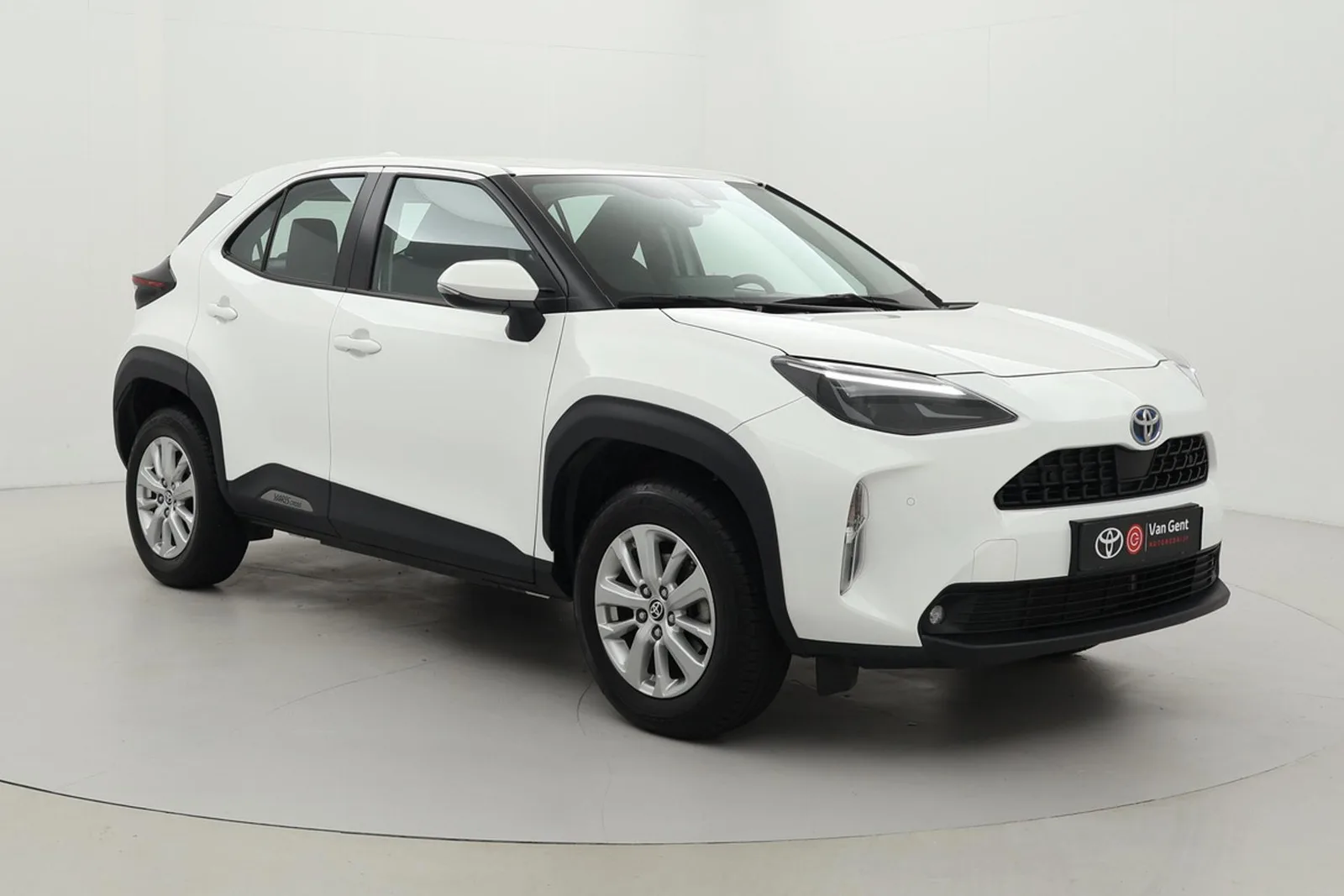 Toyota Yaris Cross (2024) — foto 1