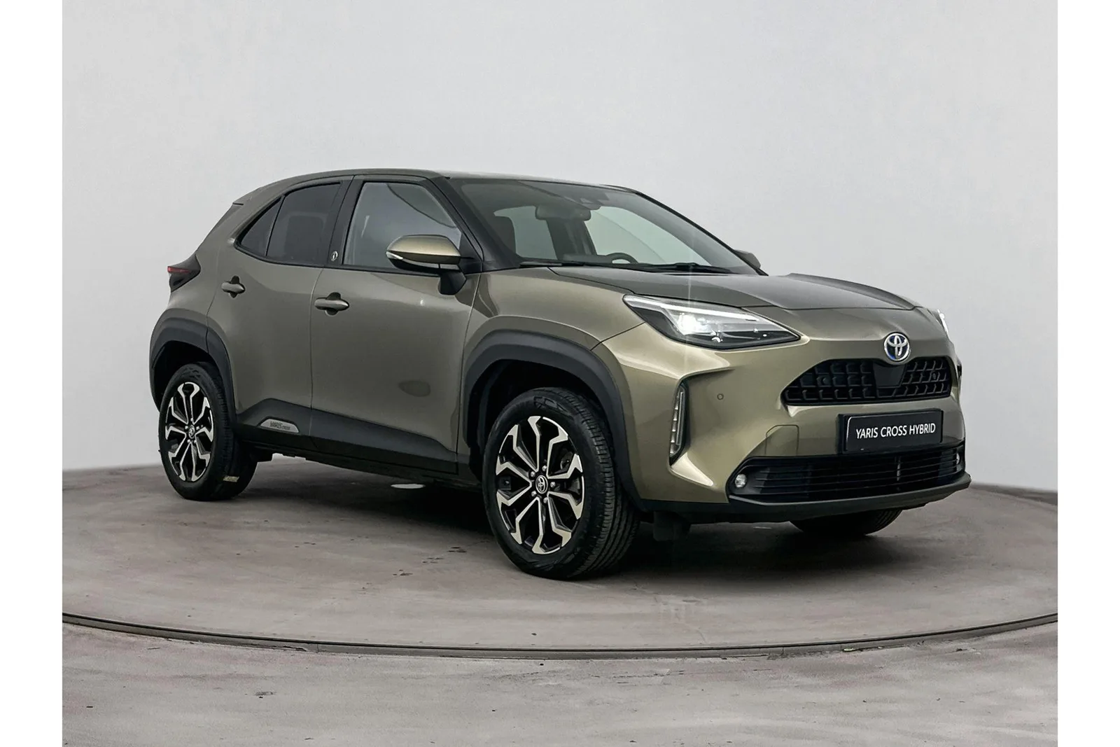 Toyota Yaris Cross (2023) — foto 1