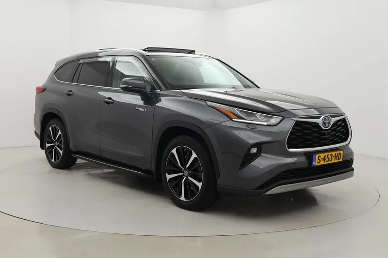 Toyota Highlander (2022)